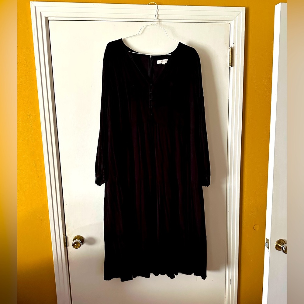 LOFT Black Guaze Ruffled Bishop Sleeve Dress-PLUS XXL